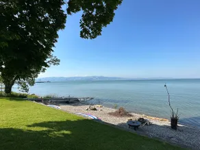 Exclusive Lakeside Stay with Beach & Sauna - Image 3