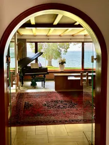 Exclusive Lakeside Stay with Beach & Sauna - Image 5