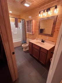 The Cozy Cabin - Image 2