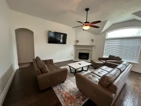 Lonestar Retreat - Image 4