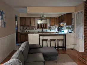 The Whitt House - Image 5