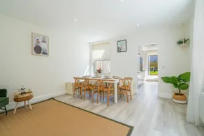 New Home near Sandbanks + Hot Tub + 3 bathrooms - Image 3
