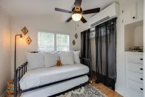 Snuggle Up in our Teddy Cottage! - Image 3