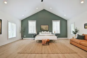 Sleeps 29 in 11k Sqft House w/ Pool, HotTub & Lake - Image 4