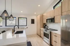Modern 2BD Guest House | Walkable | Parking - Image 3