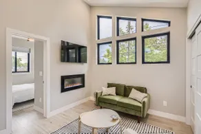Modern 2BD Guest House | Walkable | Parking - Image 2