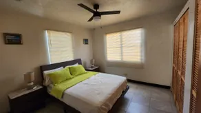 Locals In Paradise Apt. 3 1Room - Image 5