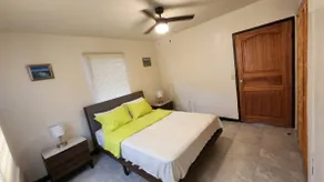 Locals In Paradise Apt. 3 1Room - Image 2