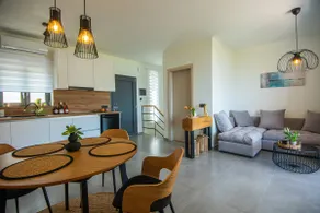 Anelia Minimal Suites - Image 5
