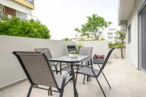 Aetherius Executive Suite 5 Min to BEACH - Image 2