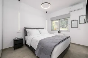 Aetherius Executive Suite 5 Min to BEACH - Image 3