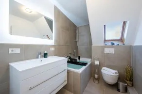 LiT LiVING Luxury |Box Spring| Netflix |Maisonette - Image 3