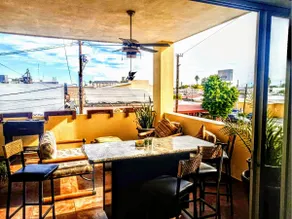 Navarro Terrace Jacuzzi Apartment - Image 3
