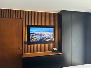 Los Encinos Loft - Image 4