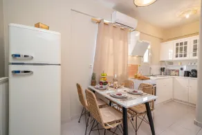 Zavalata Beach Front Apartment - Image 4