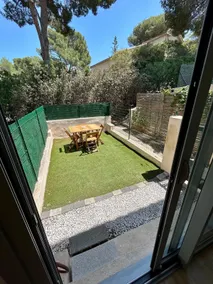 2-room apartment with garden & parking – Beaches within walking distance, Sanary - Image 4