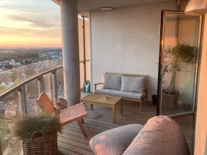 Great view and location - Image 5