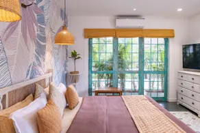 Luxurious 4bhk villa with Pvt pool and courtyard - Image 5
