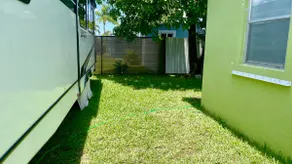 Welcome to our beautiful Deluxe RV Home - Image 4