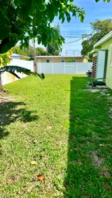 Welcome to our beautiful Deluxe RV Home - Image 3
