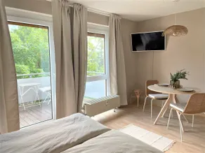 *Scandi Spacious Studio near Residenz & Park* - Image 4