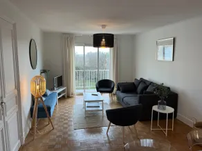 Cheerful townhouse with free parking - Image 2