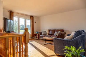 Waterfront Beach House - Image 4