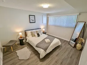 ~15 min to Niagara Falls | 2BDR + Free Parking - Image 2