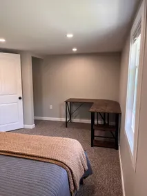 Duplex in Lyndon - 2nd Floor - Image 2