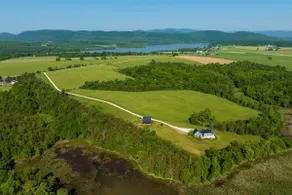 Heron Bluff on East Creek - Image 5
