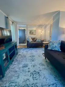 Charming 1870s Home Near Beaches and Casinos - Image 3