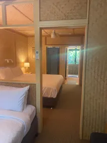 Beachside King & Queen room - Dog Friendly - Image 5