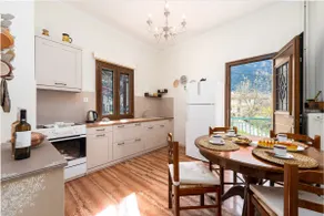 Clepsydra Mountain House - Image 3