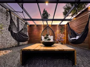1_OAK | custom designed experience | sleeps 11 - Image 5