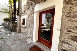 Small rustic Ticino-style house - Image 3