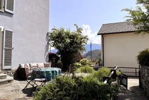 Small rustic Ticino-style house - Image 5
