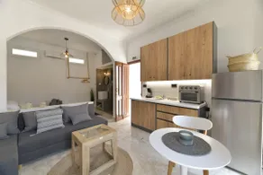 Centrale Apartment Symi - Image 2