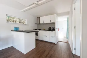Quiet and private ~ Short distance to the center! - Image 4