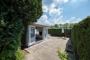 Quiet and private ~ Short distance to the center! - Image 3