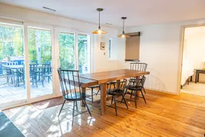 Maple Ridge Modern Rustic Retreat - Image 2