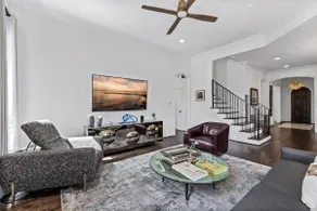 The Lux | Designer Living in Historic Oaklawn - Image 5