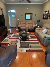 Cozy 2x2 on pond in N. Bossier: no parties no pets - Image 4