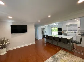 Modern Getaway Retreat House, on 2 Acres! - Image 2