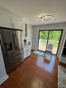 Modern Getaway Retreat House, on 2 Acres! - Image 4