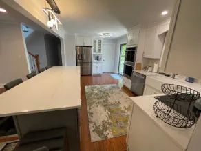 Modern Getaway Retreat House, on 2 Acres! - Image 3
