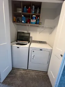 Cute Quiet Townhouse - Image 3