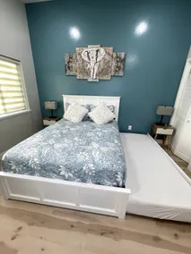 Luxury Private guesthouse - Image 3