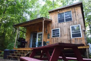 Secluded Woodland Getaway Near Athens - Image 4