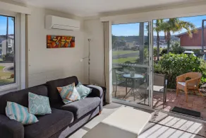 Calendo Apartments - Unit 1 - Image 2