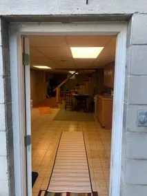 It's Retro Grandma's Place, clean, comfy and quiet - Image 5